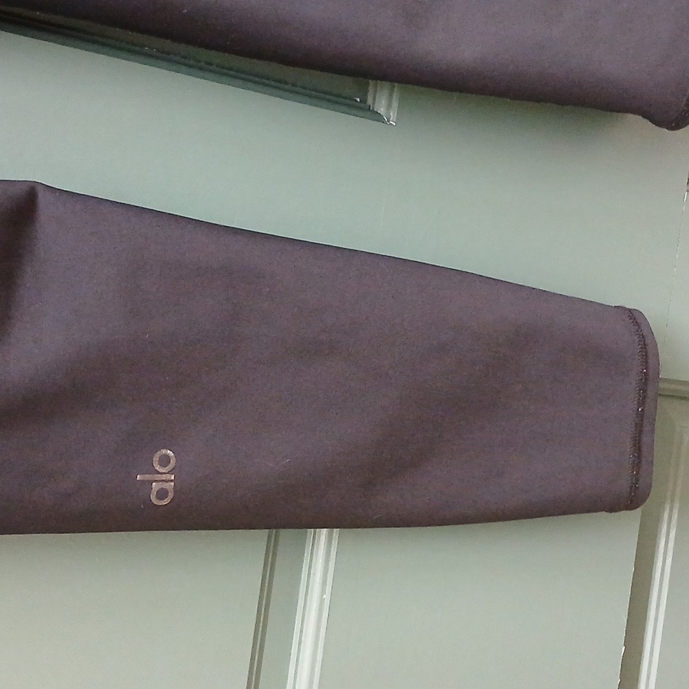 Alo Solid Black Pull On High-Waisted Activewear L… - image 7